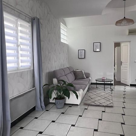 Stea Guesthouse Proche Paris Villeneuve-le-Roi Exterior foto