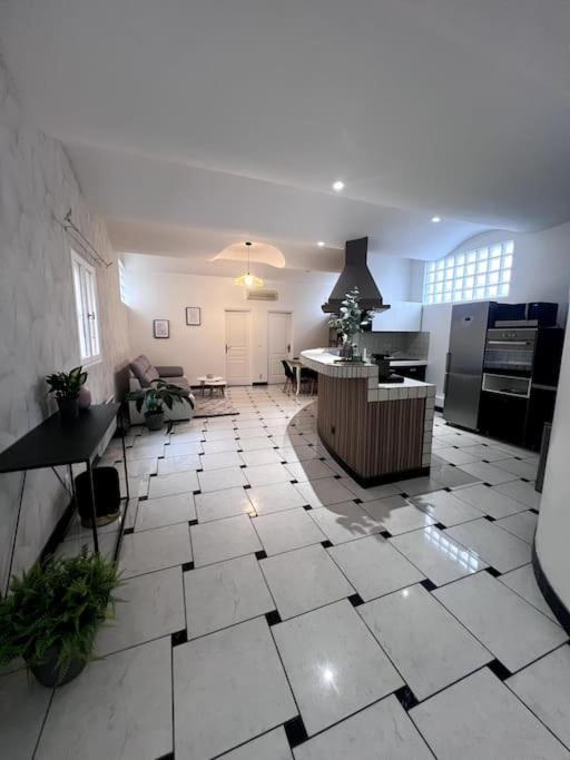 Stea Guesthouse Proche Paris Villeneuve-le-Roi Exterior foto